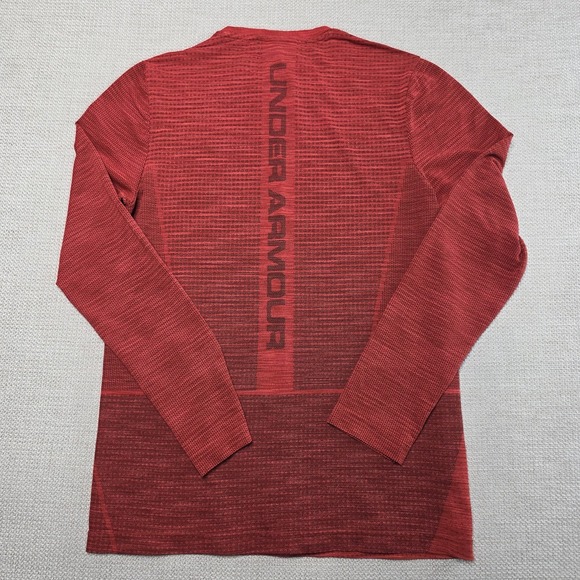 Under Armour Shirt Mens Mediun Heatgear Fitted Red Long Sleeve - Picture 3 of 7